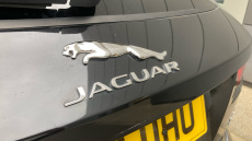 Jaguar F-Pace 2.0d [180] Chequered Flag 5dr Auto AWD Diesel Estate